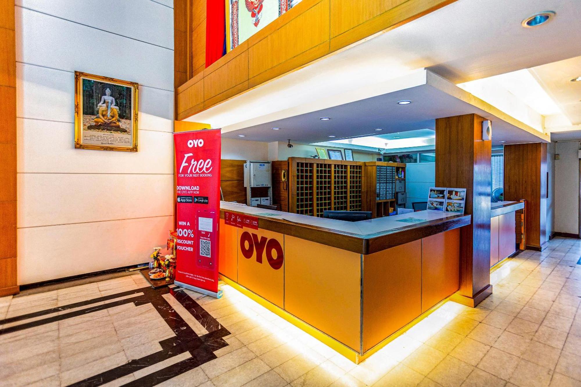 Oyo 441 Grand Thara Hotel Surat Thani Eksteriør bilde