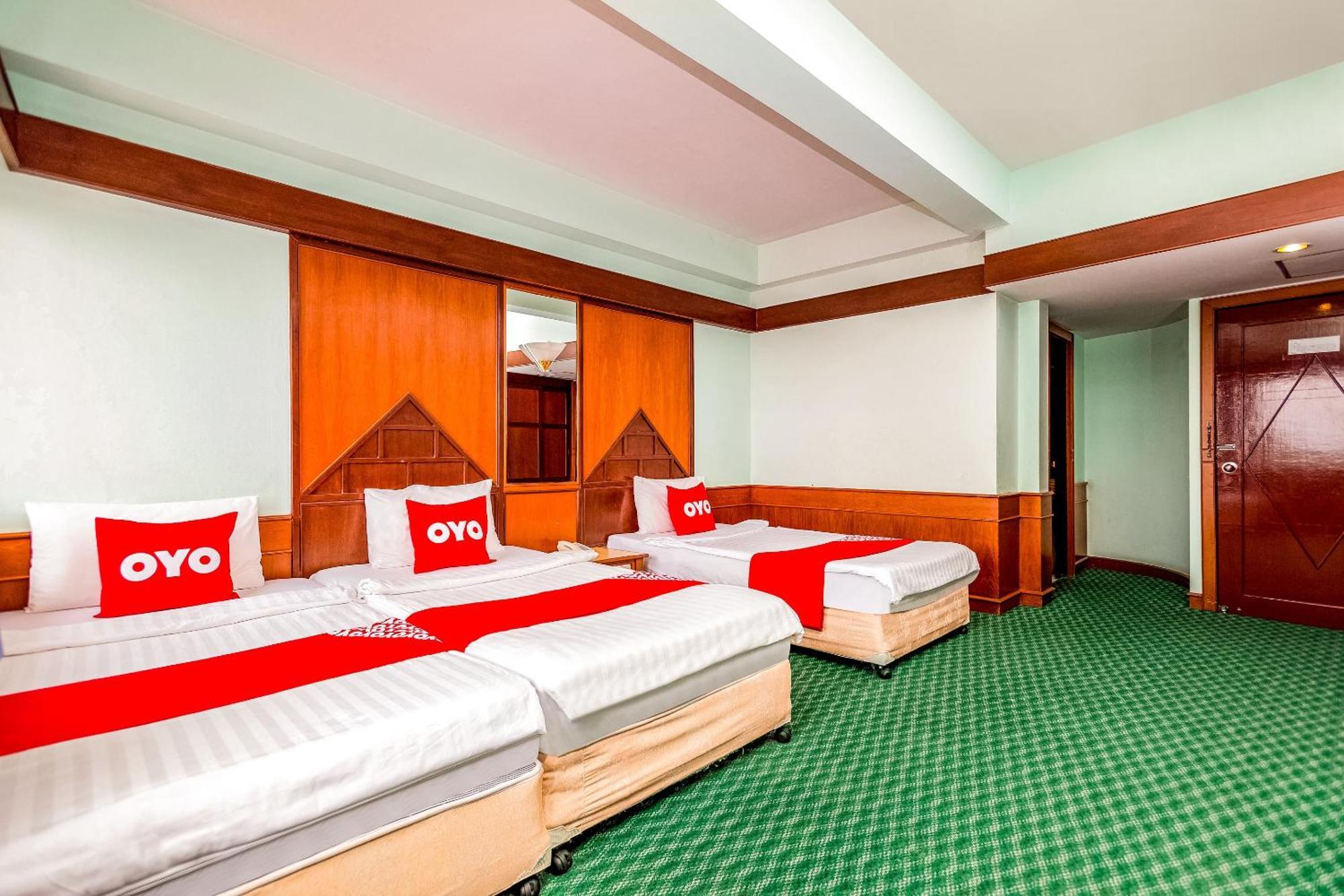 Oyo 441 Grand Thara Hotel Surat Thani Eksteriør bilde