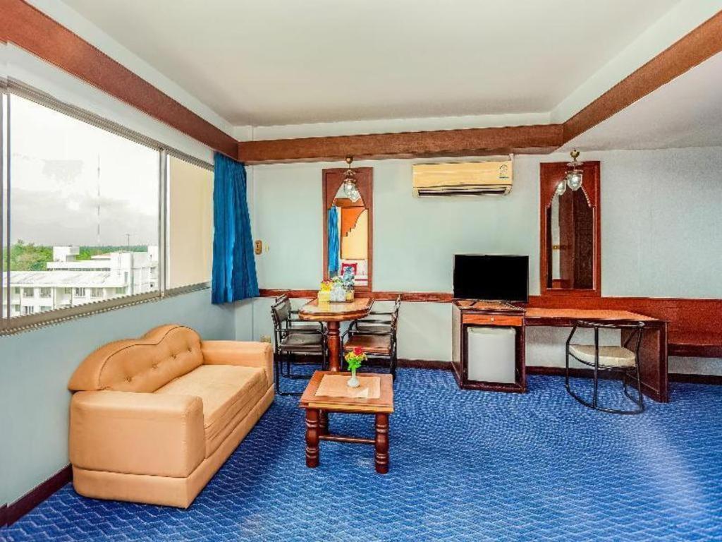 Oyo 441 Grand Thara Hotel Surat Thani Eksteriør bilde