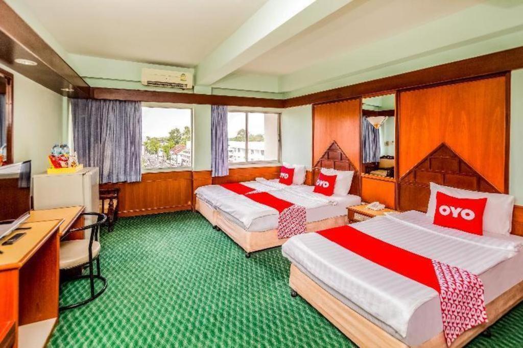 Oyo 441 Grand Thara Hotel Surat Thani Eksteriør bilde