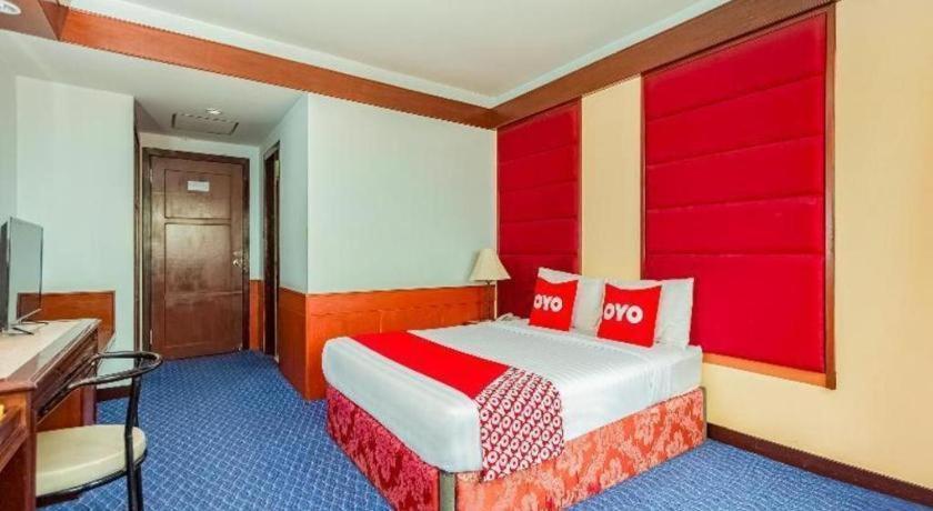 Oyo 441 Grand Thara Hotel Surat Thani Eksteriør bilde